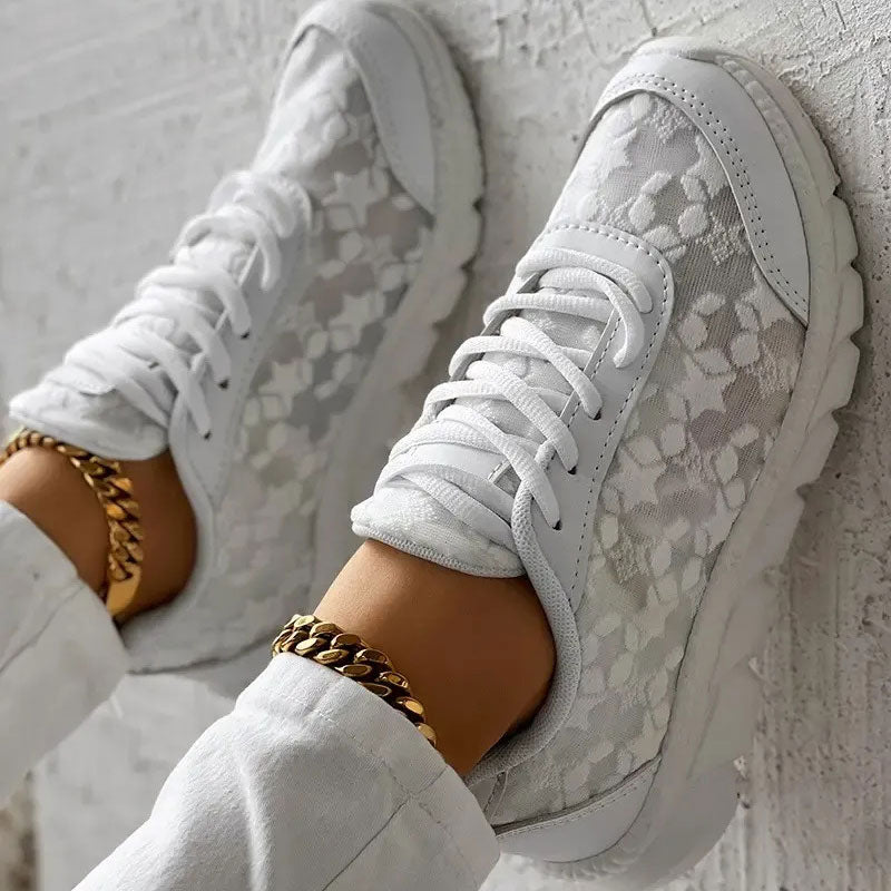 Shia-Chic-Sneaker