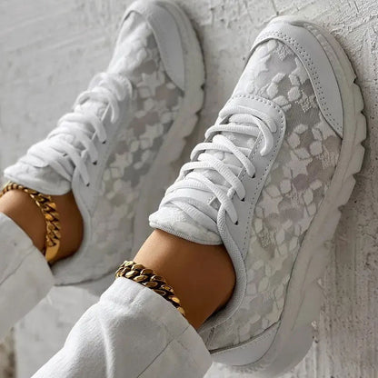 Shia-Chic-Sneaker
